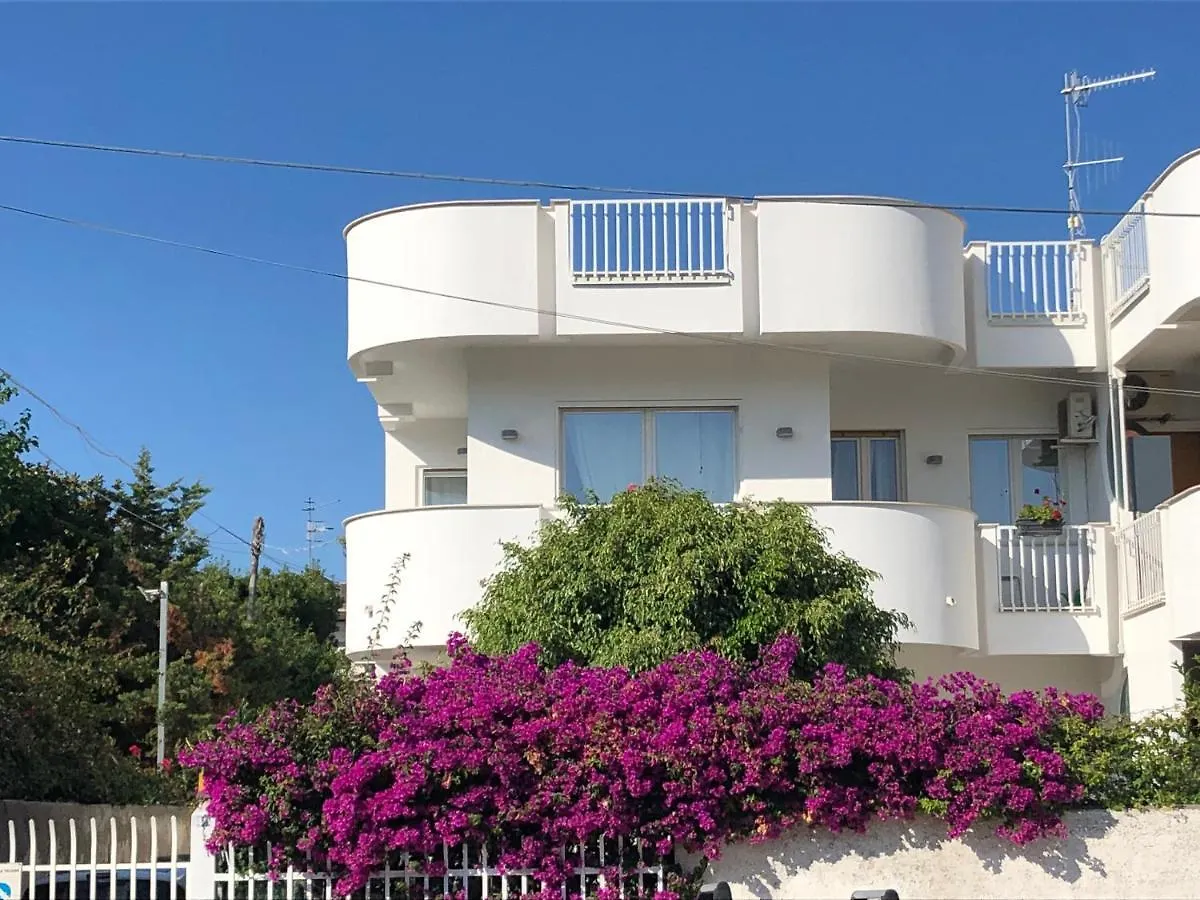 Near The Beach Palermo Villa