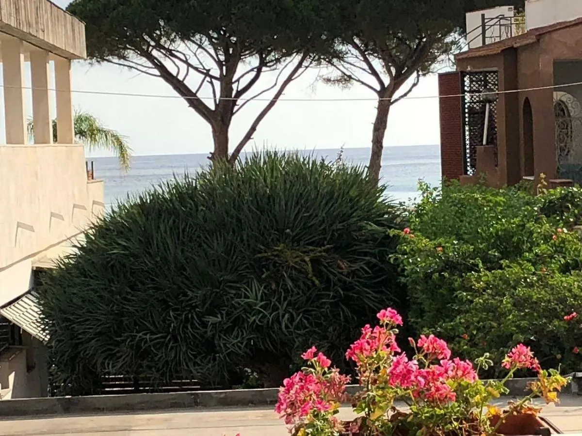 Near The Beach Palermo Villa